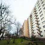 Room, Kochanowskiego 32 * 华沙