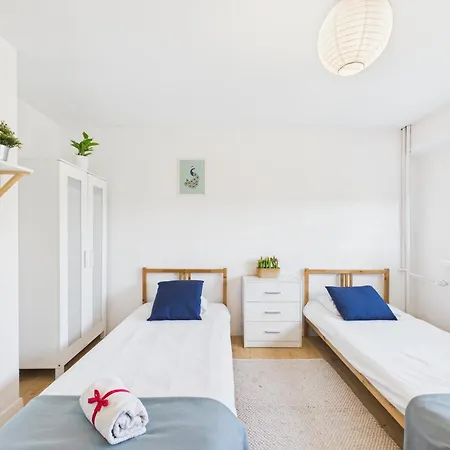 בית הארחה Room, Kochanowskiego 32 ורשה