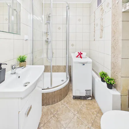 بيت ضيافة Room, Kochanowskiego 32