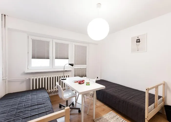 Super Kochanowskiego 32 Pensjonat Warszawa