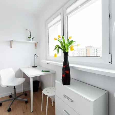 ゲストハウス Room, Kochanowskiego 32 *